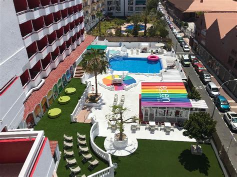 gay hotel valencia|Valencias best gay accommodations: book rooms, apartments